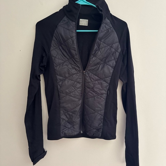 Athleta Insulated Flurry PrimaLoft Jacket, Black SIZE S - Picture 2 of 4